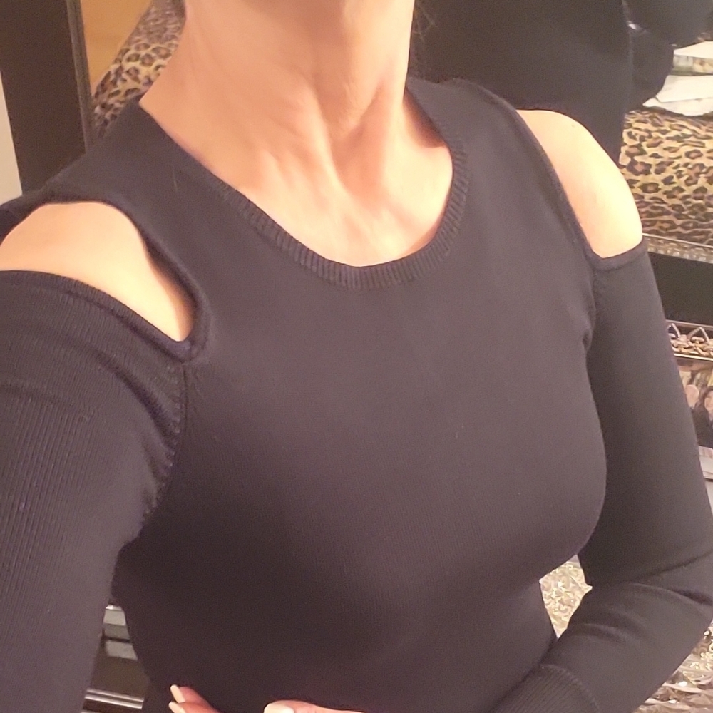 LIKE NEW Elegant Black Cold Shoulder Bodycon Knit Dress, XS - Picture 6 of 16